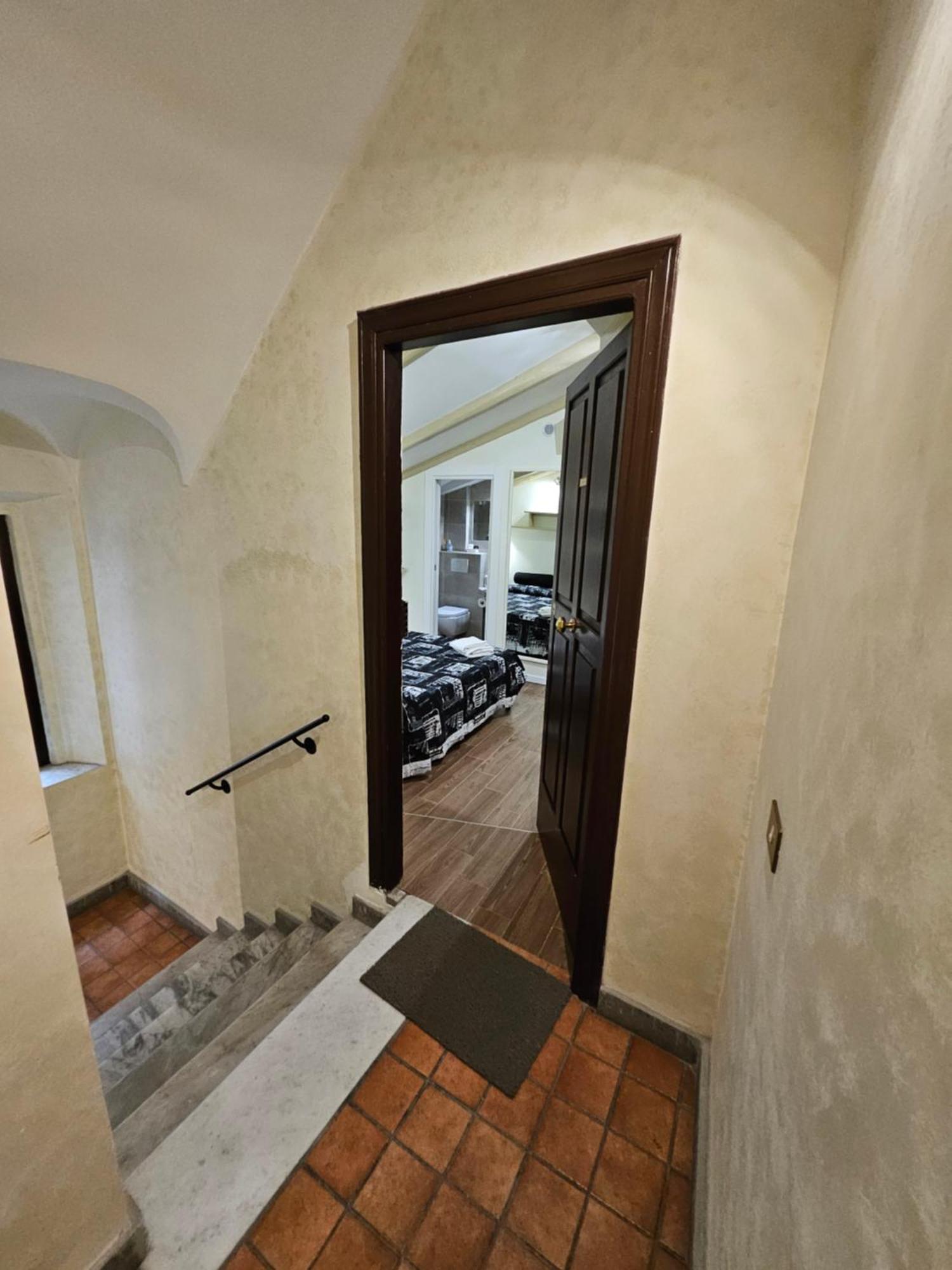 Ferienwohnung The Fox Cove Rom Exterior foto
